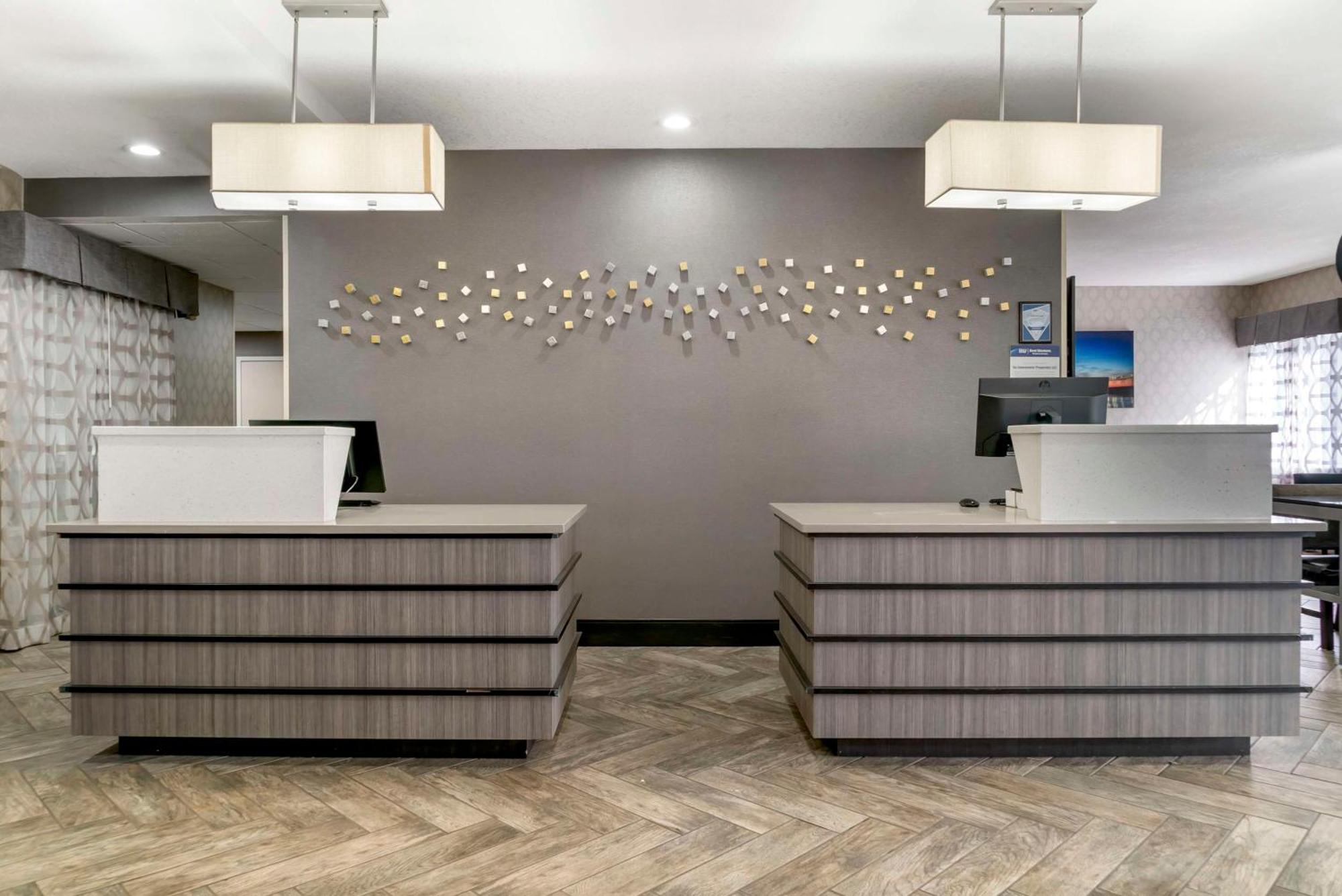 Best Western Beacon Inn Grand Haven Buitenkant foto