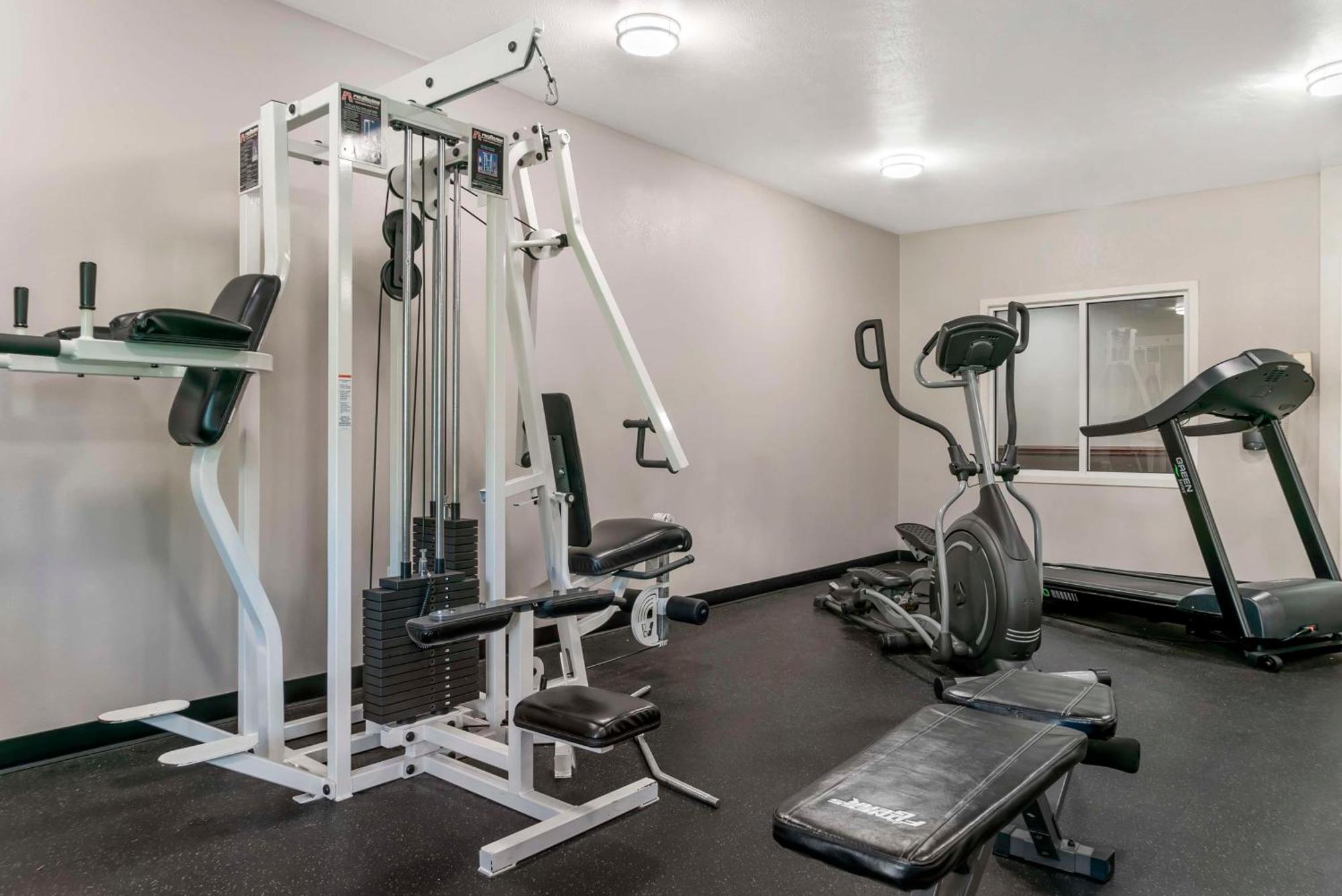 Best Western Beacon Inn Grand Haven Buitenkant foto